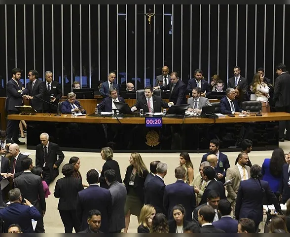 Congresso derruba vetos de Lula; veja lista