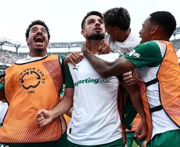 Palmeiras vence a primeira partida no Mundial de Clubes de 2025 e vira líder do Grupo A