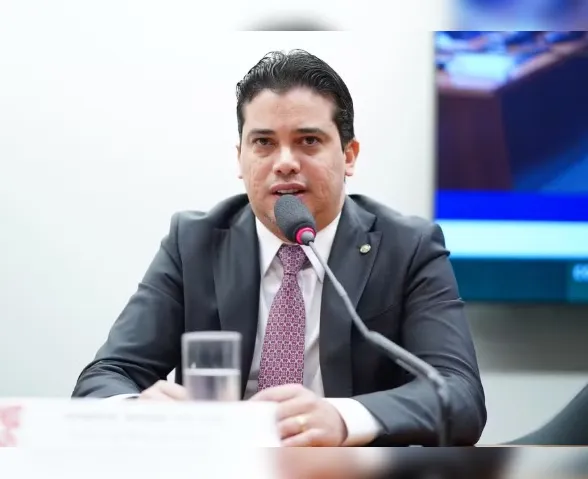 Polícia Federal faz buscas em gabinete de deputado na Câmara