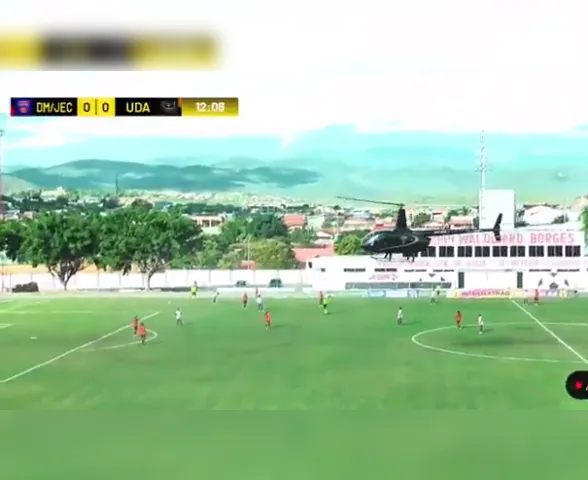 Triunfo da UDA é marcado por pouso de helicóptero durante a partida; confira o vídeo