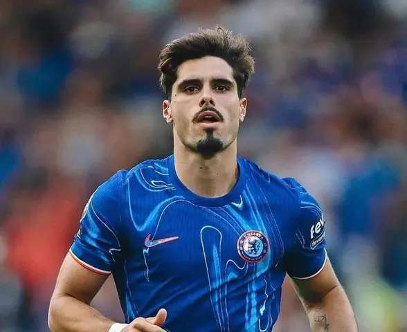 Veja salário milionário de Pedro Neto, artilheiro do Chelsea no Mundial