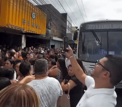 Empresárias se pronunciam após confusão em inauguração de loja em Maceió: "Verdadeiro caos"