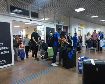 Alunos da rede estadual retornam a Alagoas após um mês de intercâmbio na Inglaterra; veja como foi