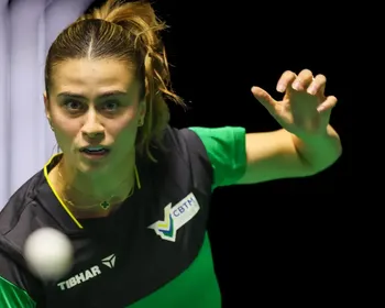 De virada, Bruna Takahashi derrota francesa em WTT de Macau