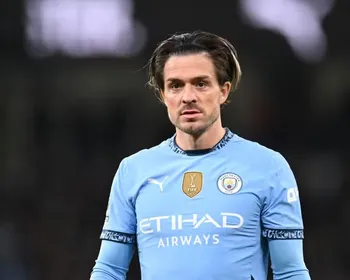 Everton acerta a contratação de Grealish, do Manchester City