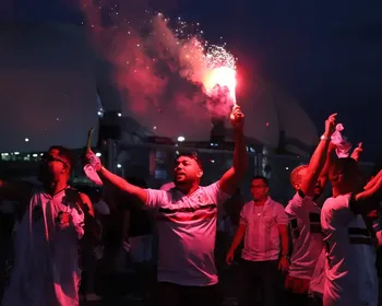 Show da torcida do Santa Cruz após acesso conquista o Brasil: ‘É paixão’