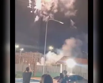 VÍDEO: moradores comemoram saída de síndica com queima de fogos