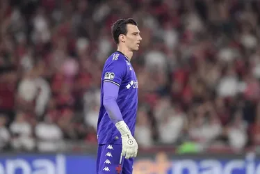 
				Com mérito de Diniz e reforços, Vasco não se intimida contra o Flamengo

			