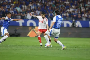 
				Cruzeiro volta a vencer no Mineirão: 2 a 1 sobre o Internacional
			
			