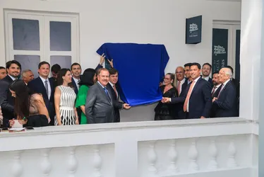 
				OAB-AL inaugura Memorial da Advocacia em sua sede histórica no Centro de Maceió
			
			