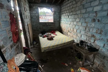 <br /> Tortura e estupro: mulher é mantida 20 dias em cárcere por ex-marido e comparsa no Jacintinho<br /><br />