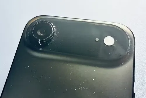 
				As primeiras impressões sobre o iPhone Air, o celular fininho da Apple
			
			