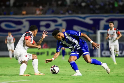 
				CSA vacila, fica no empate com o Ituano e se complica na Série C: 2x2
			
			