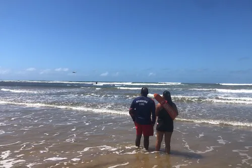 
				Criança de 6 anos desaparece após se afogar na Praia do Pontal do Peba, em Piaçabuçu
			
			