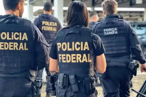 
				PF prende diretor da Agência de Mineração em ação contra corrupção
			
			