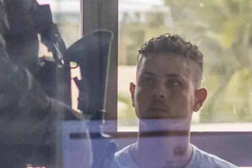 
				Réu confesso, pai vai a júri nesta quinta (18) por matar filho de 4 anos envenenado: “Que pegue a pena máxima”
			
			