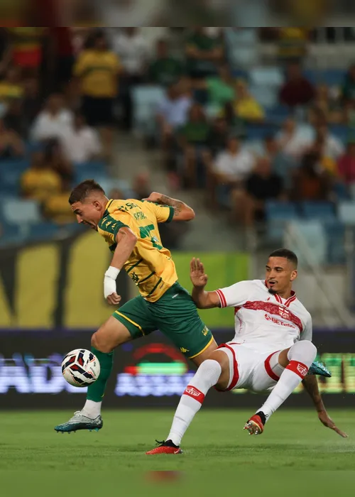 
				CRB perde para o Cuiabá e deixa escapar a chance de encostar no G4 da Série B: 1x0

			