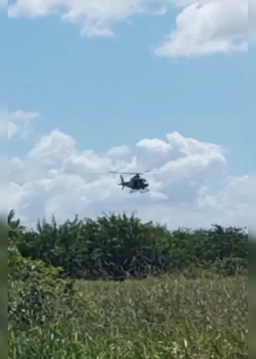 
				Caçada a assaltantes percorre 200 km e termina com dois presos em AL; veja vídeos!
			
			