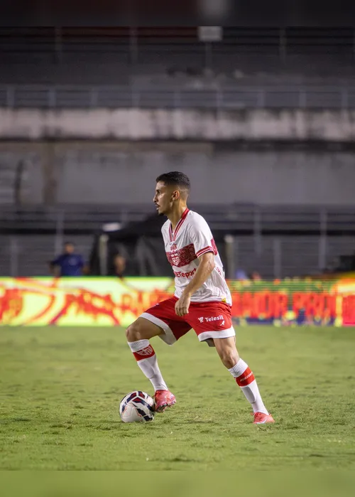 
				Contratado no início do ano, Danielzinho é líder de assistências do CRB em 2025
			
			