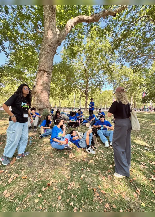 
				Estudantes do “Daqui pra o Mundo” exploram Londres antes de iniciar imersão cultural no Reino Unido
			
			