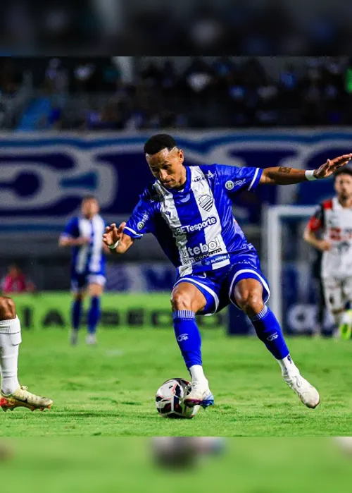 
				Saiba quais jogadores permanecem no CSA, após queda à Série D
			
			