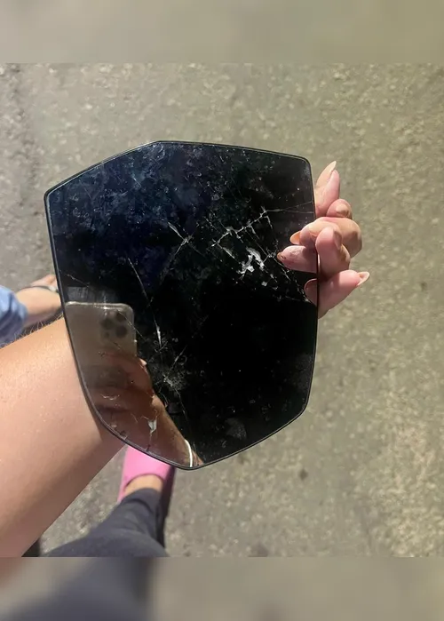 
				Veja como ficou carro que atropelou e matou mulher em Santana do Ipanema

			