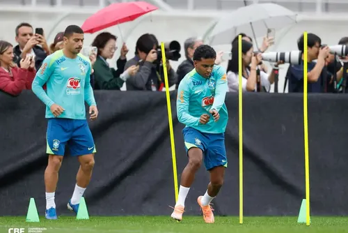 
				Brasil fará apenas um treino com grupo completo antes do jogo com a Coreia do Sul
			
			