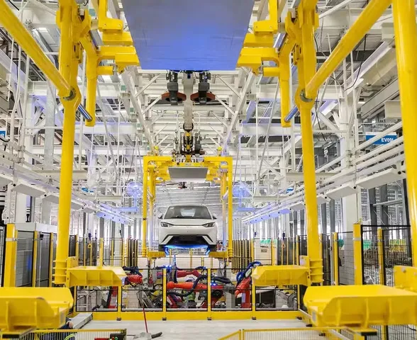 1ª fábrica da BYD no Brasil será inaugurada hoje na Bahia