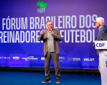 Ancelotti quer permanecer após a Copa e ajudar a melhorar futebol no País