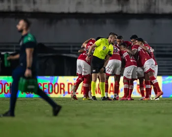 Coritiba x CRB: jogo decisivo no Couto Pereira pode definir futuro das equipes