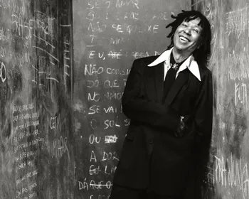 Djavan anuncia show em Maceió e fala de amor e intuição em entrevista exclusiva