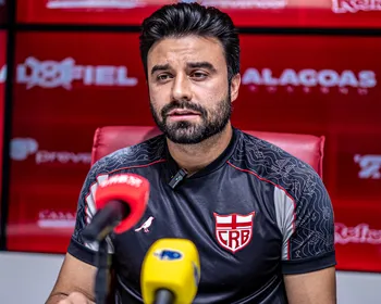 Matheus Albino fala sobre possibilidade de acesso do CRB: "Acreditar até o final"