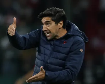 Palmeiras chega a jogo do ano com 'grupo fechado' e mudanças na escalação