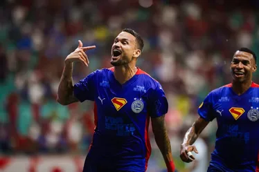 
				Bahia atropela o Grêmio e segue vivo na luta por vaga no G-4 do Brasileirão
			
			