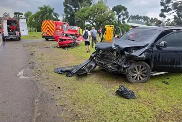 
				Bebê de 10 meses morre horas após colisão entre veículos que matou os pais
			
			