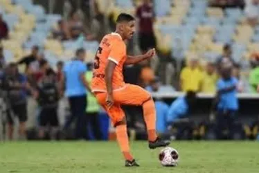 
				CSA anuncia volante Igor Guilherme para reforçar elenco em 2026
			
			