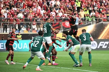 
				Consagrado no gramado! Flamengo bate o Palmeiras e é campeão da Libertadores pela 4ª vez
			
			