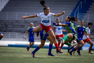 
				Copa Rainha Marta: AL vence novamente, confirma liderança do grupo e avança à semifinal; saiba como foi!
			
			