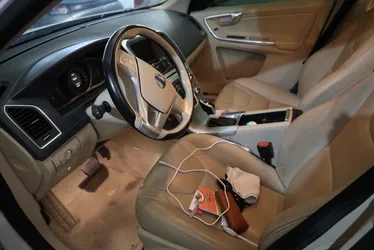 
				Doláres, veículos, armas e munições: veja o que foi apreendido na Operação Invoice
			
			