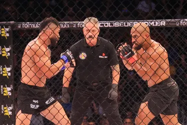 
				Em luta de alagoanos, Ítalo vence Pitbull no Coliseu Extreme Fight, em Arapiraca
			
			