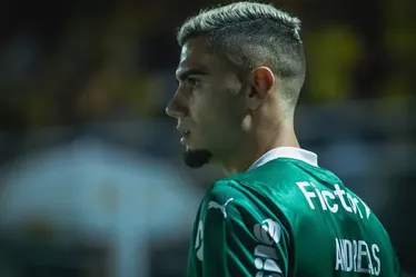
				Escalação: Weverton avança em recuperação, e Palmeiras mantém foco no Santos
			
			