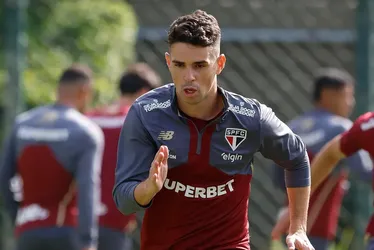 
				Oscar recebe alta médica, e São Paulo atualiza situação do jogador
			
			
