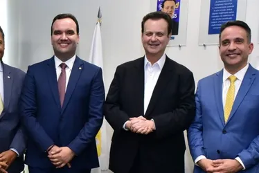 
				PSD surpreende com nomes de três mulheres na chapa de federal em AL
			
			