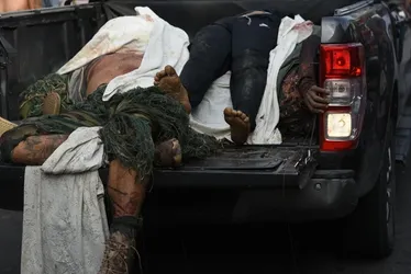 
				Polícia atualiza para 121 o número de mortos na megaoperação no Rio

			