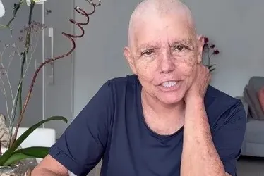 
				Roseana Sarney está com câncer de mama triplo negativo
			
			