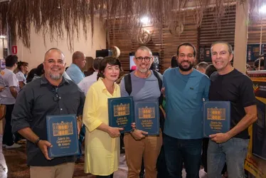  Secom lança livro que reúne a história dos governadores de Alagoas na 11ª Bienal 