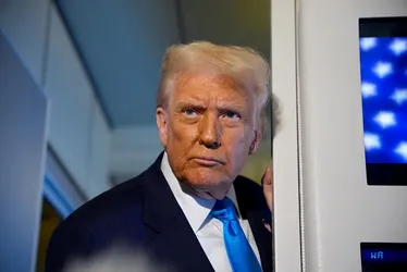 
				Trump sobre atacar o México para combater narcotráfico: “Por mim, ok”
			
			