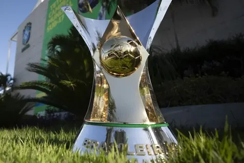 
				Galvão Bueno crava gigante rebaixado no Brasileirão: 'Vida braba'
			
			