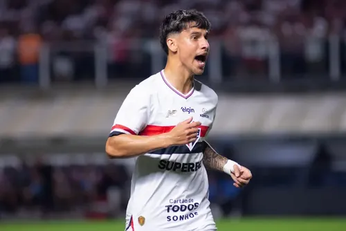
				Mais uma lesão: São Paulo atualiza quadro médico de Ferreirinha
			
			
