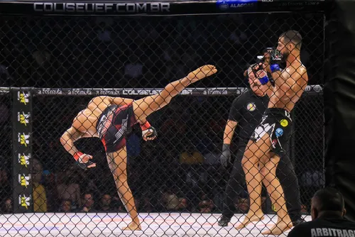 
				Testa vence Evangelista na luta até 74 kg do Coliseu Extreme Fight, em Arapiraca
			
			